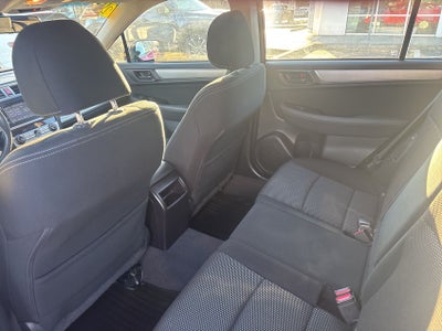2017 Subaru Outback 2.5i