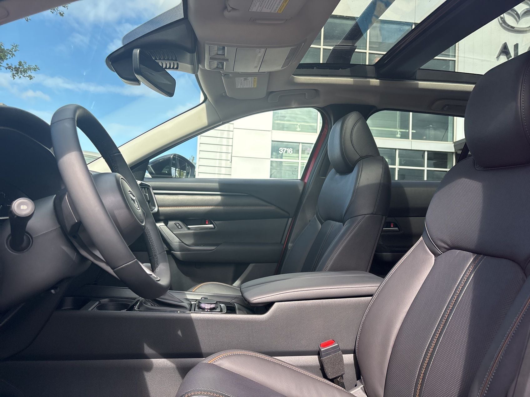 2025 Mazda Mazda CX-50 Hybrid Premium