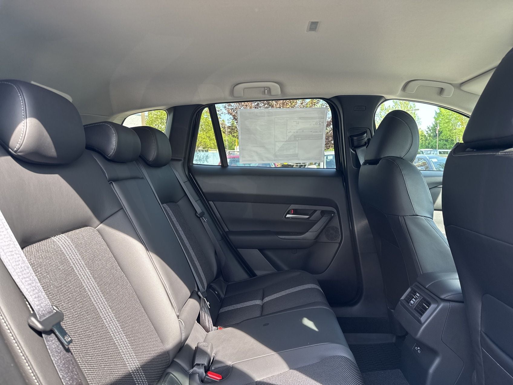 2025 Mazda Mazda CX-50 2.5 S Preferred Package