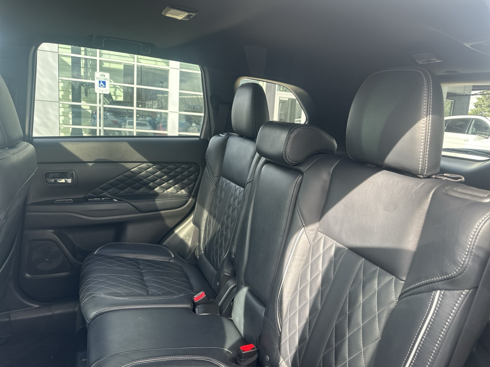 2022 Mitsubishi Outlander PHEV SEL