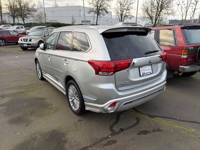 2022 Mitsubishi Outlander PHEV SEL