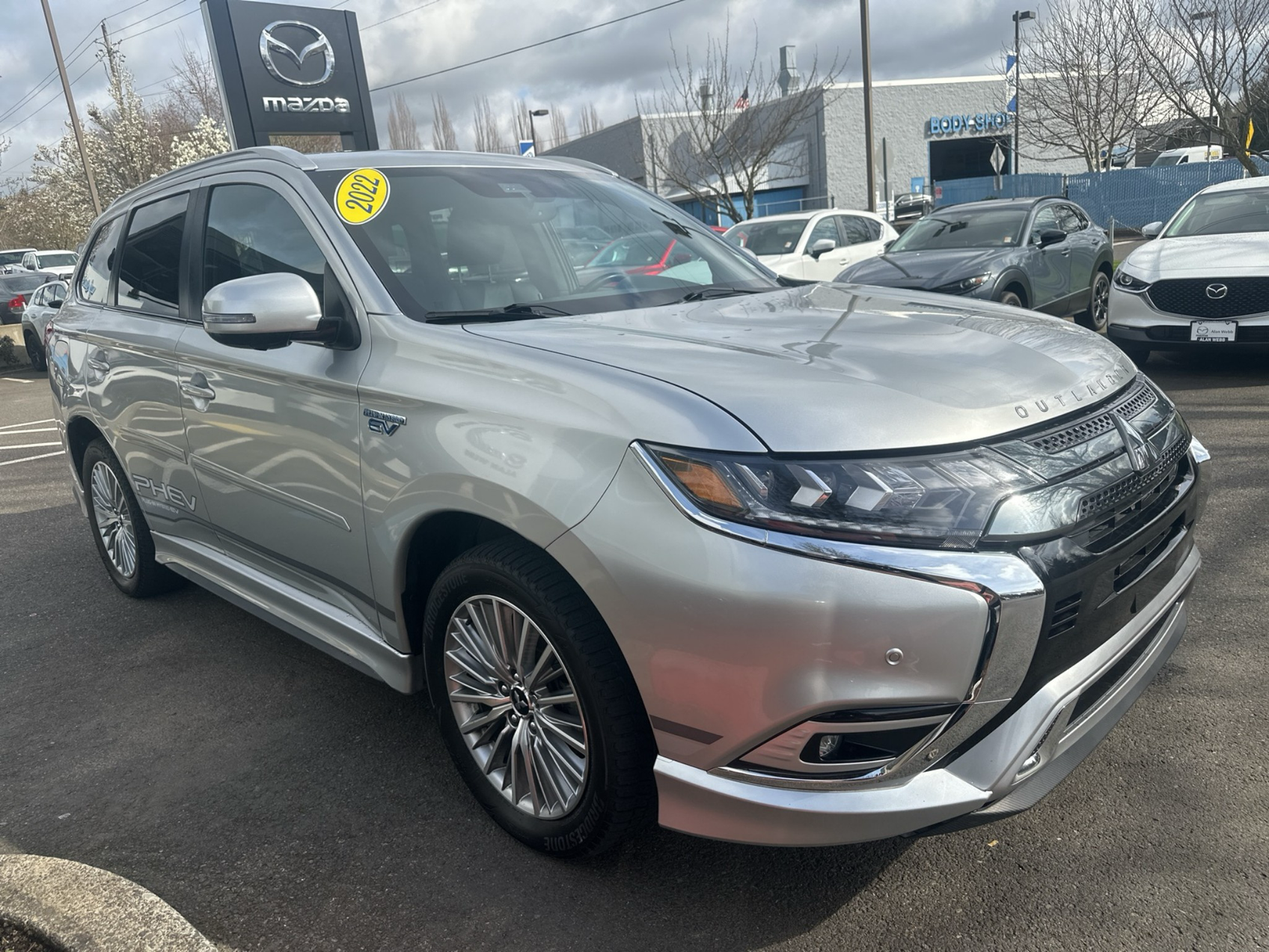 2022 Mitsubishi Outlander PHEV SEL
