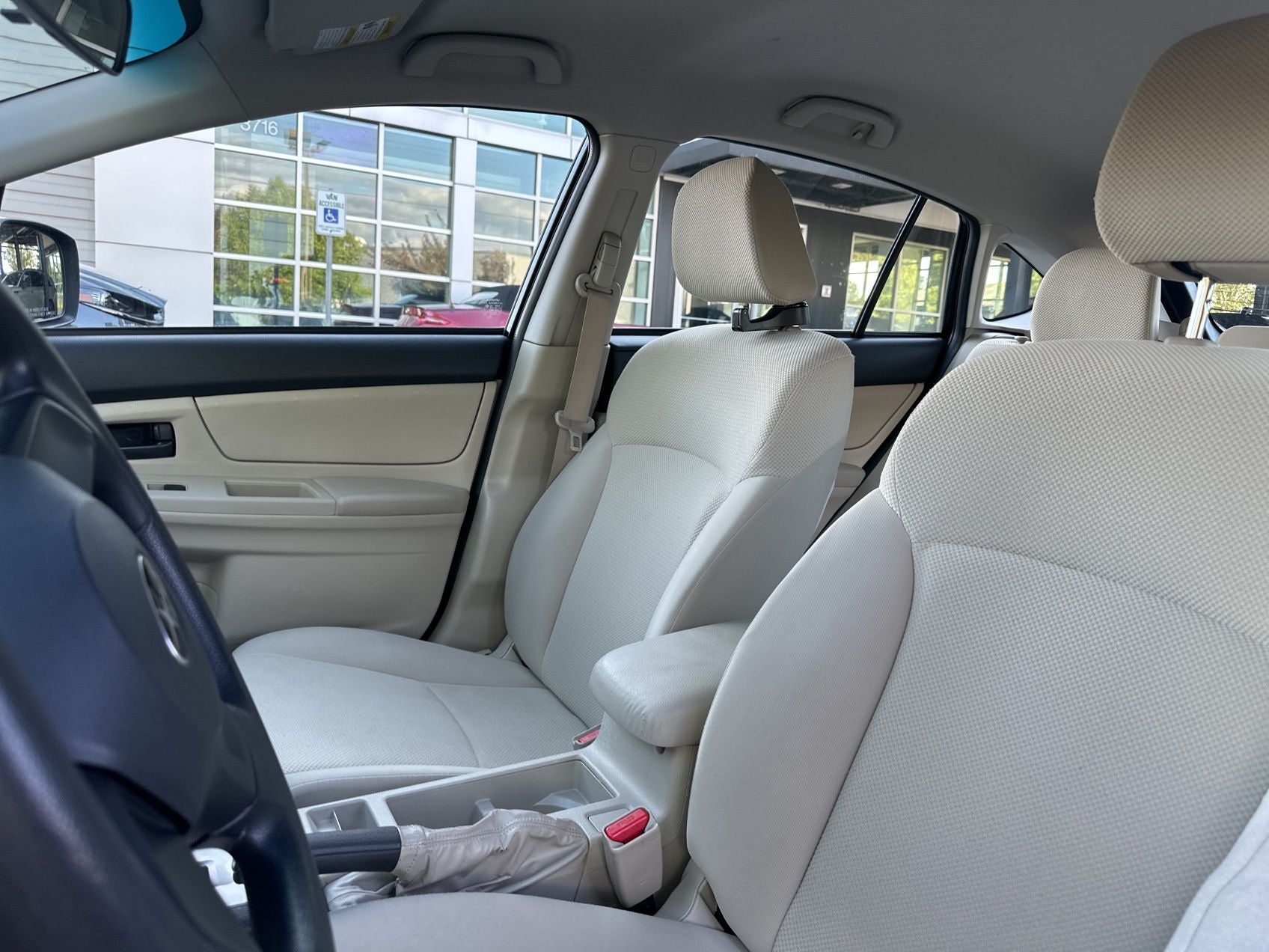 2012 Subaru Impreza 2.0i