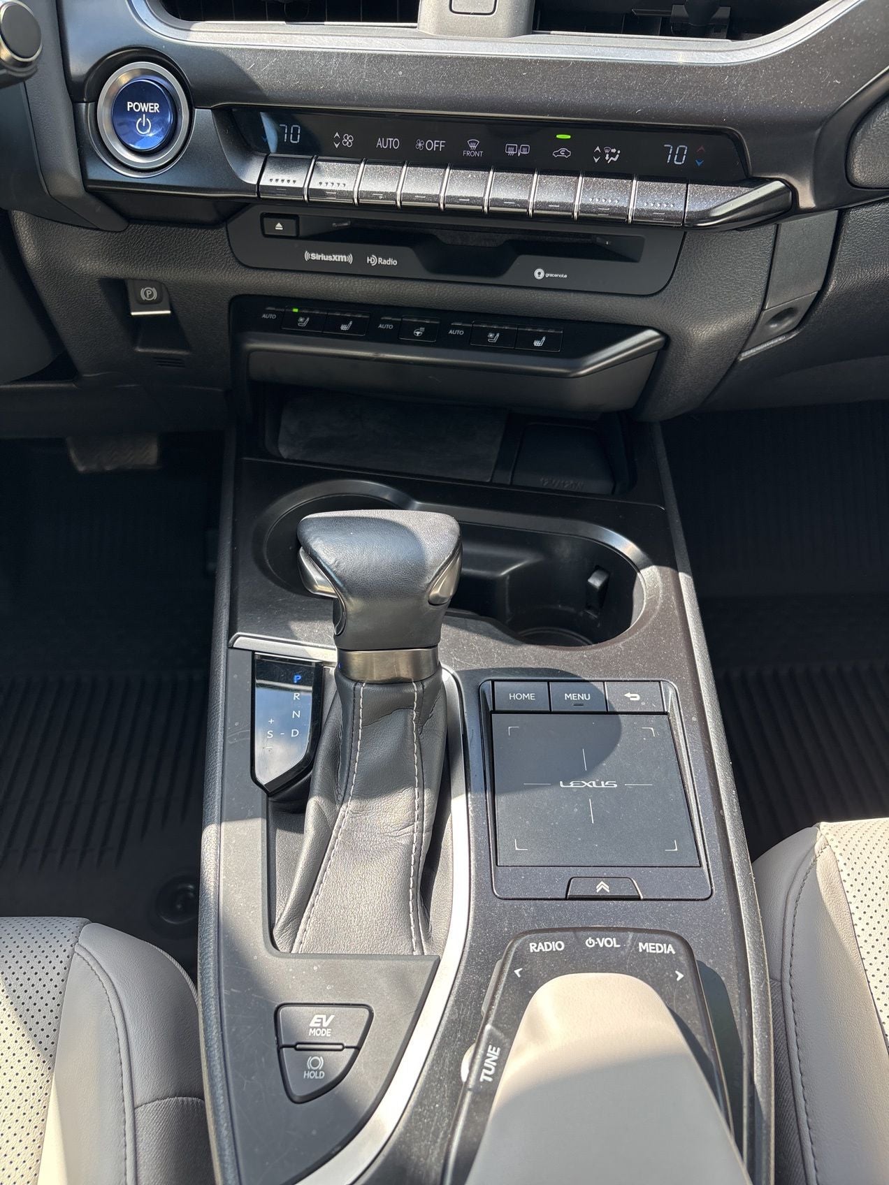 2019 Lexus UX 250h Base