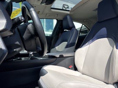 2019 Lexus UX 250h Base
