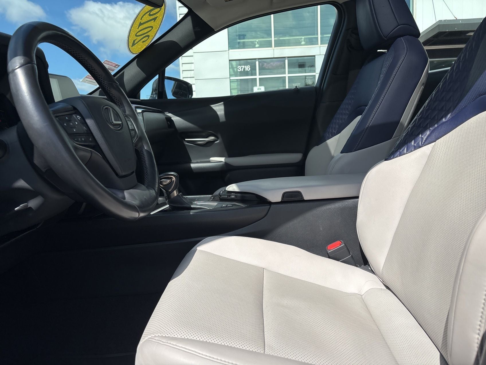 2019 Lexus UX 250h Base