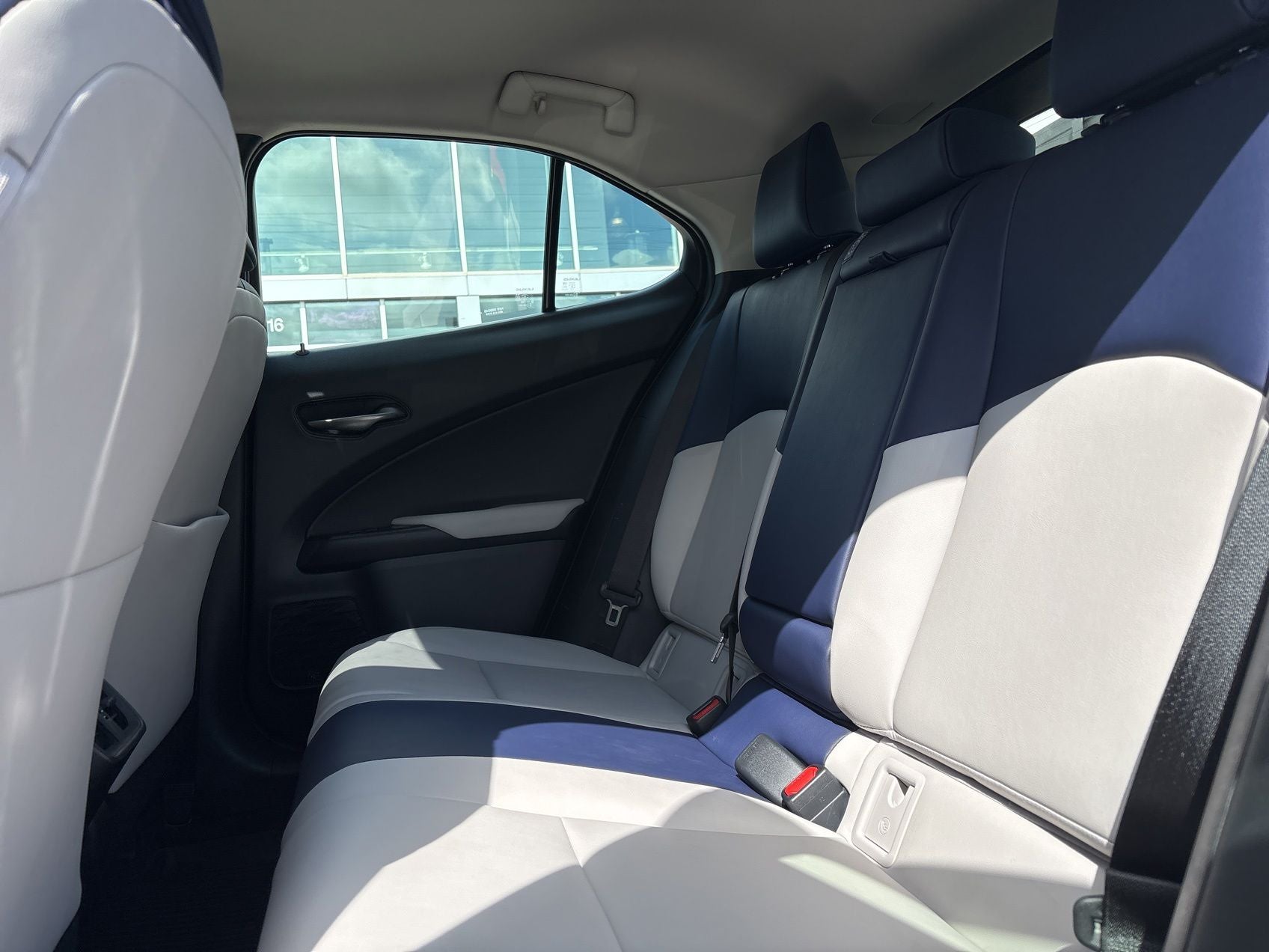 2019 Lexus UX 250h Base