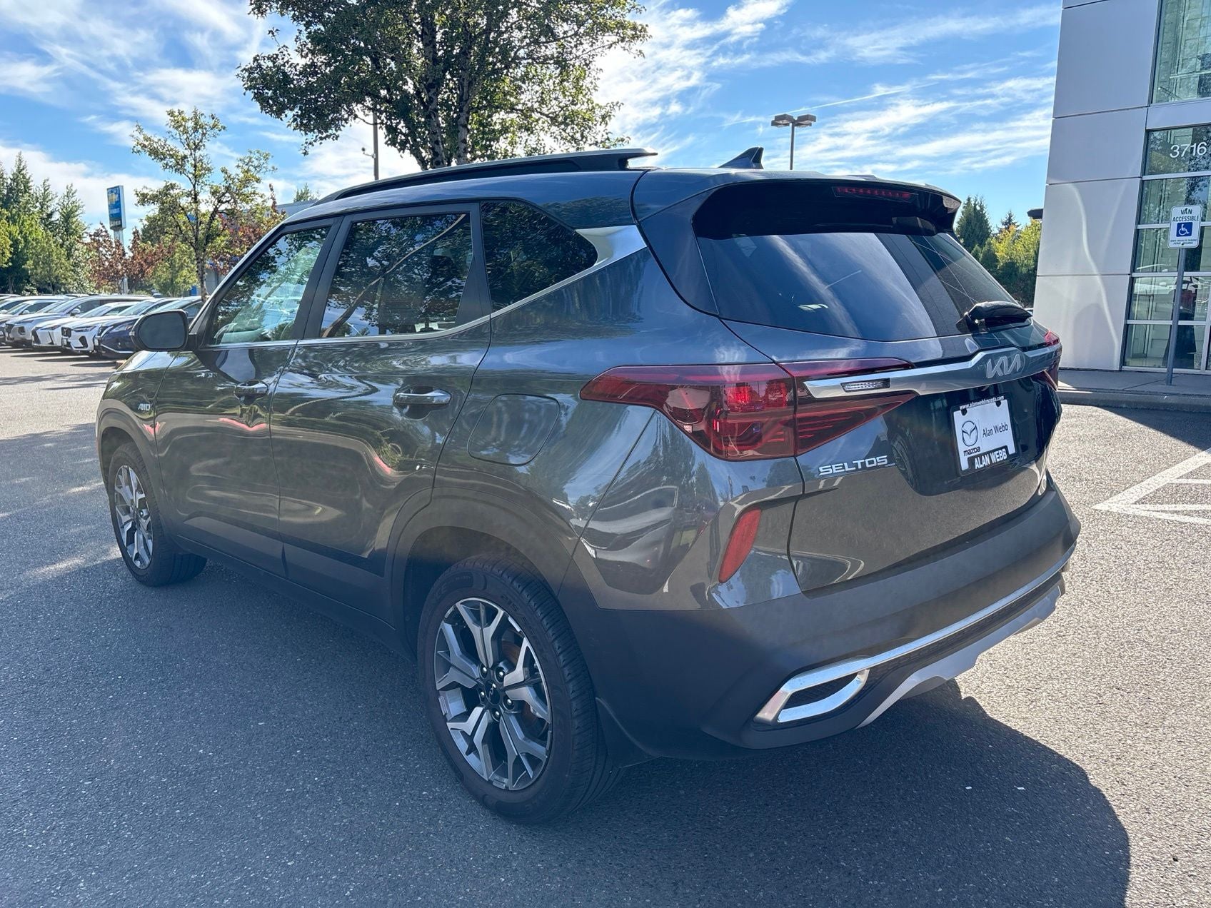 2022 Kia Seltos EX