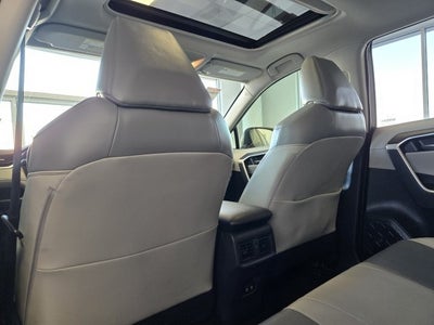 2019 Toyota RAV4 XLE Premium