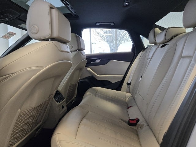 2022 Audi A4 Sedan S line Premium Plus
