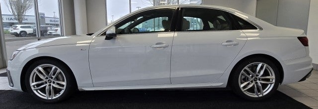 2022 Audi A4 Sedan S line Premium Plus