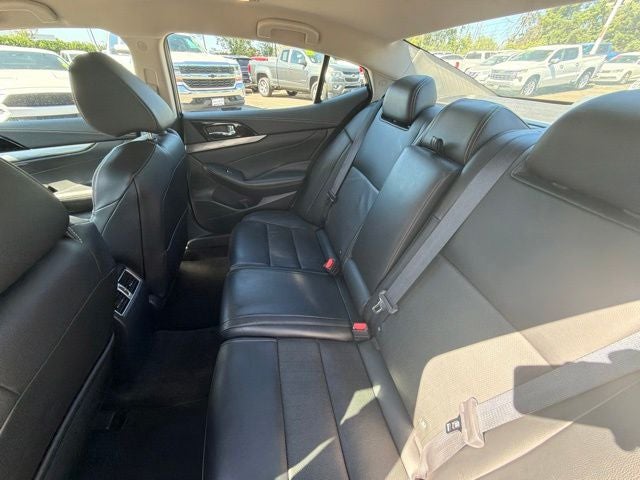 2023 Nissan Maxima SV