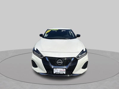 2023 Nissan Maxima SV