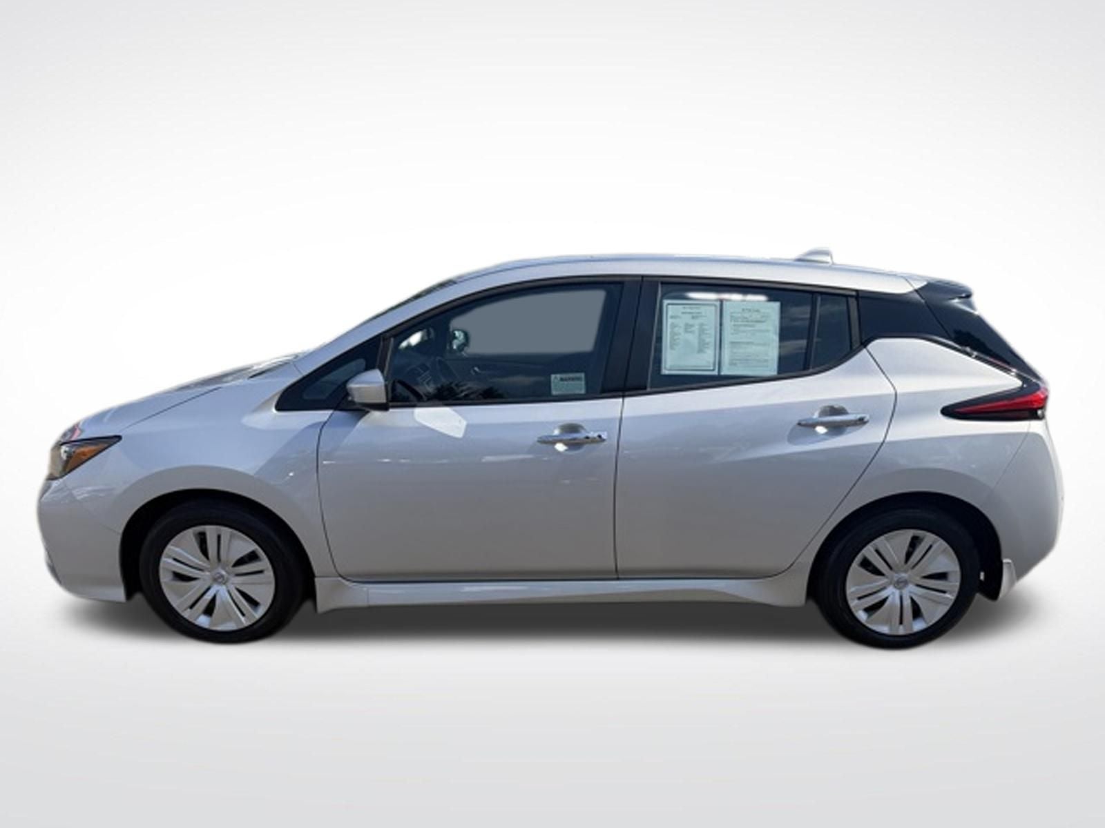 2023 Nissan Leaf S
