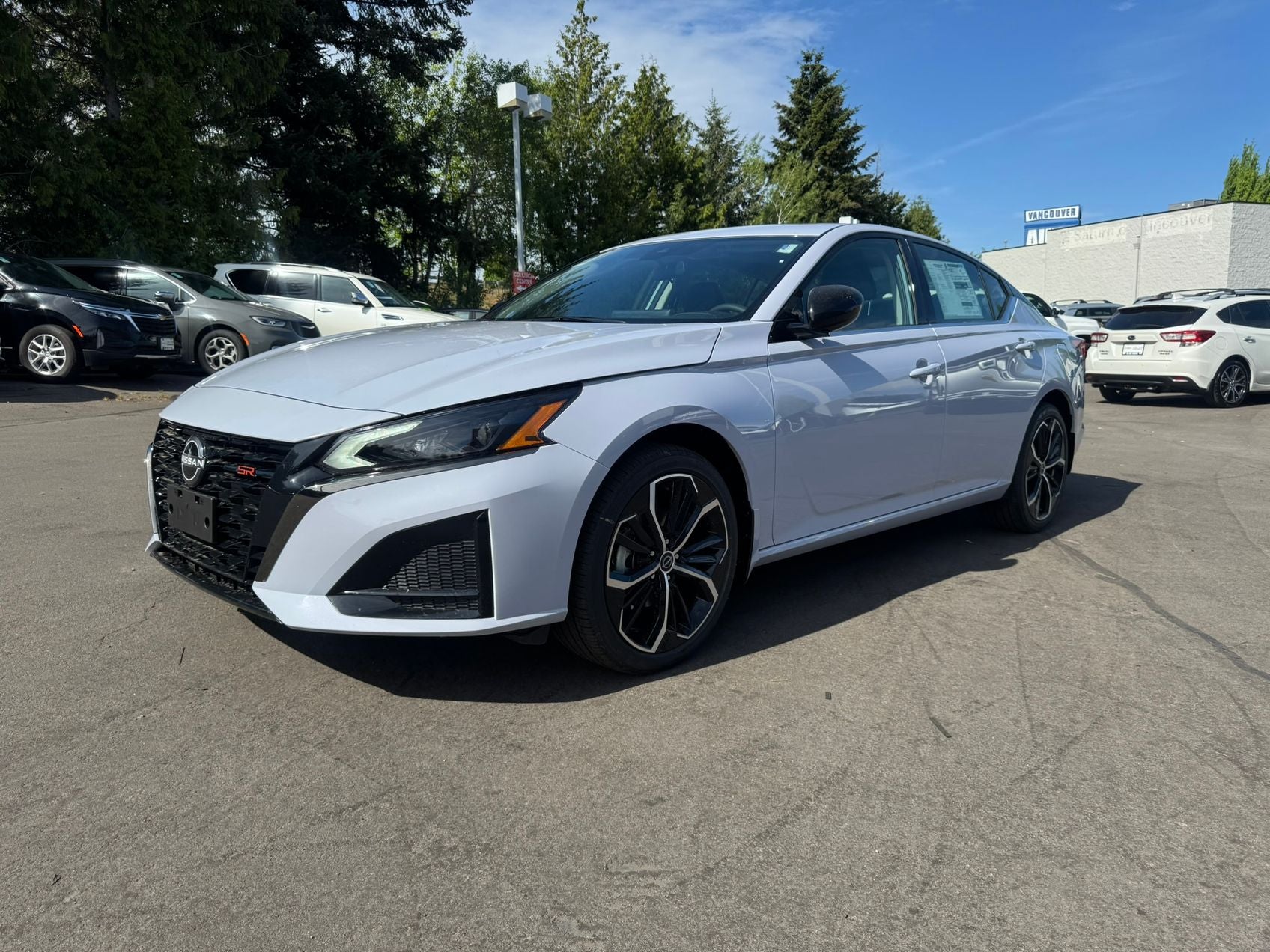 2025 Nissan Altima 2.5 SR