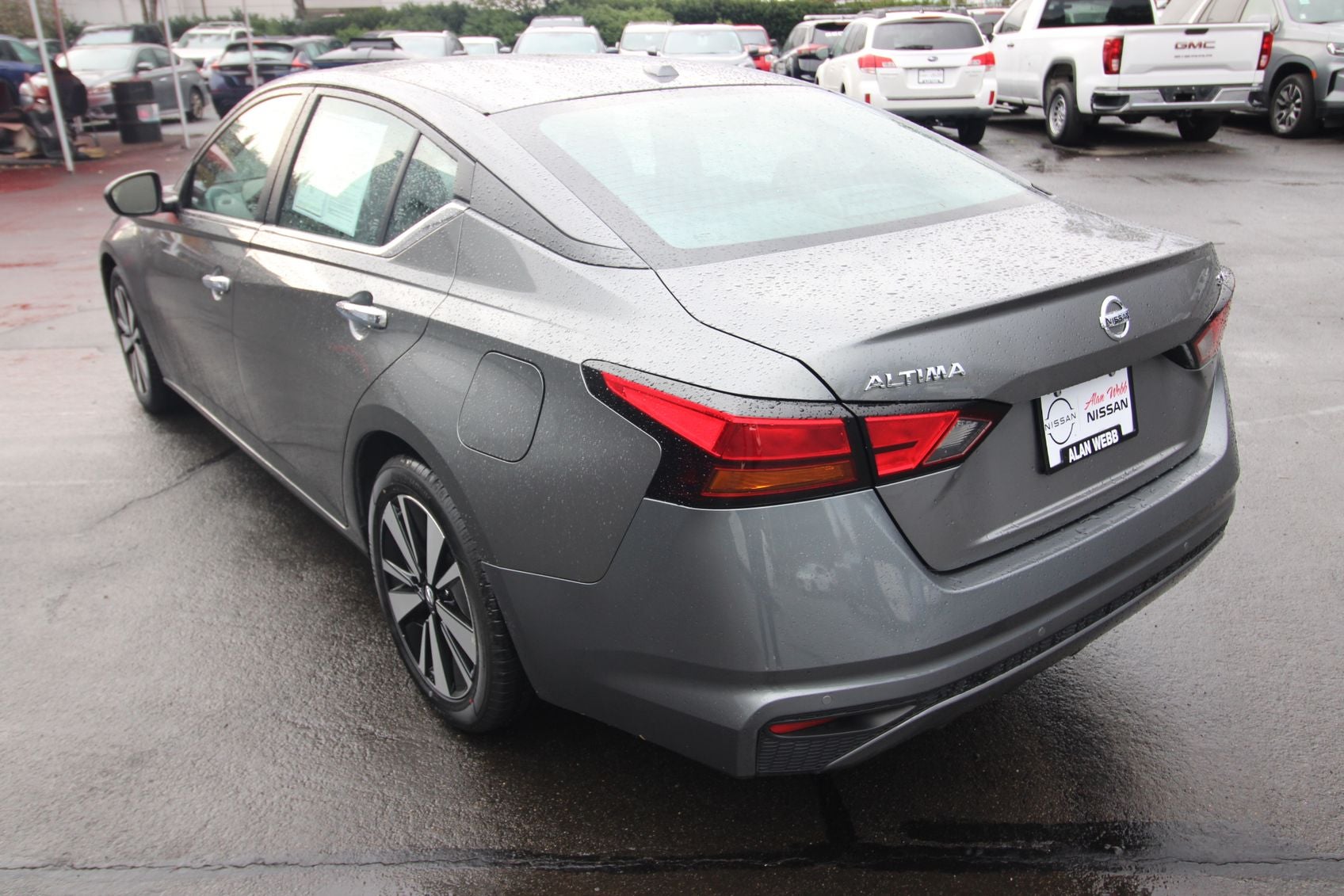 2022 Nissan Altima 2.5 SV