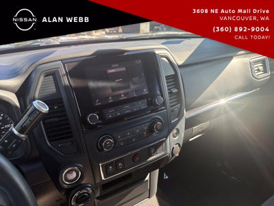 2023 Nissan Titan SV