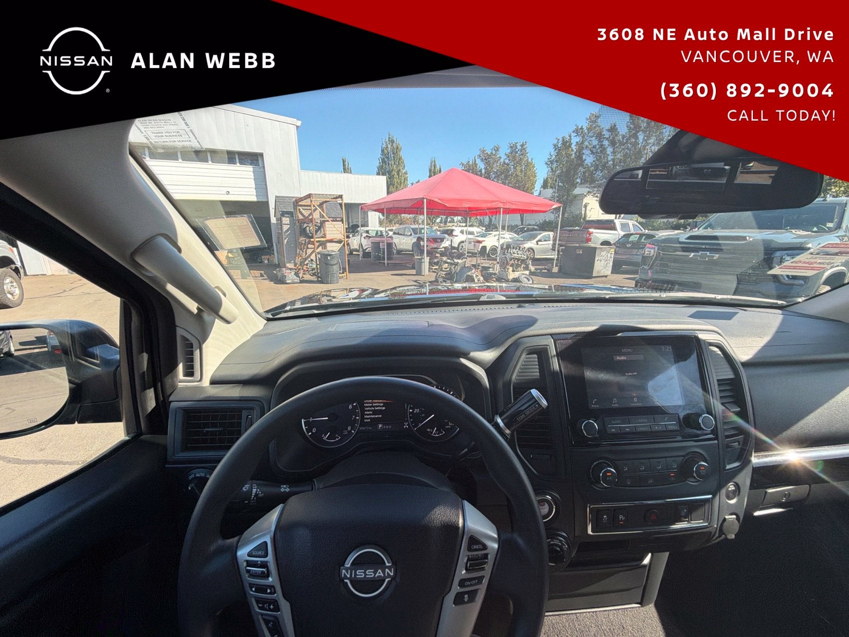 2023 Nissan Titan SV