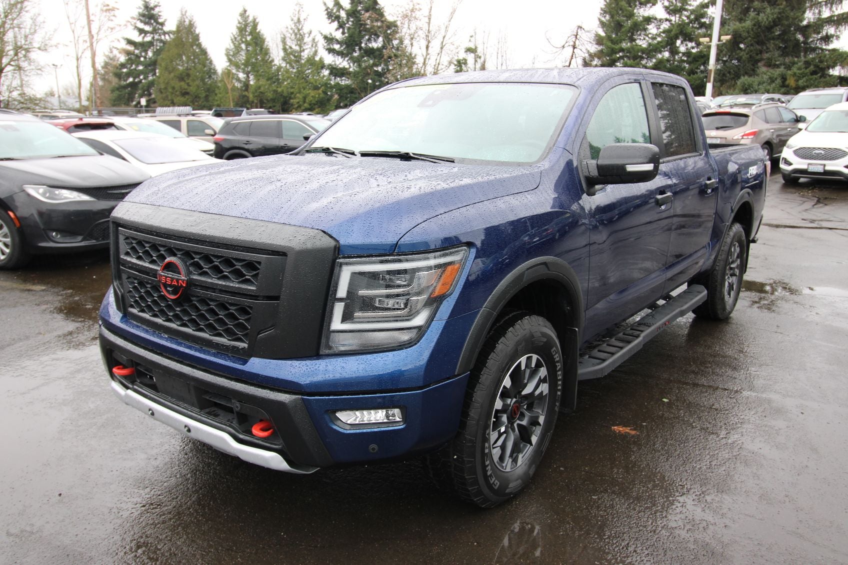 2024 Nissan Titan PRO-4X