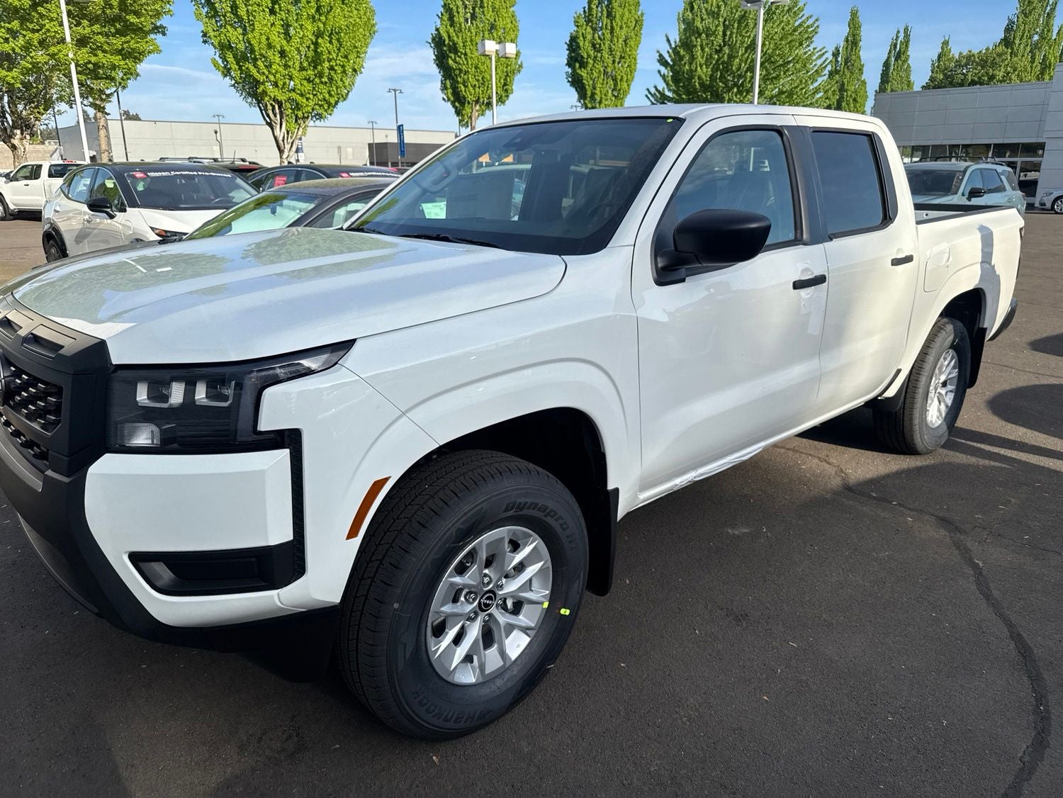 2026 Nissan Frontier S Crew Cab 4x4's photo