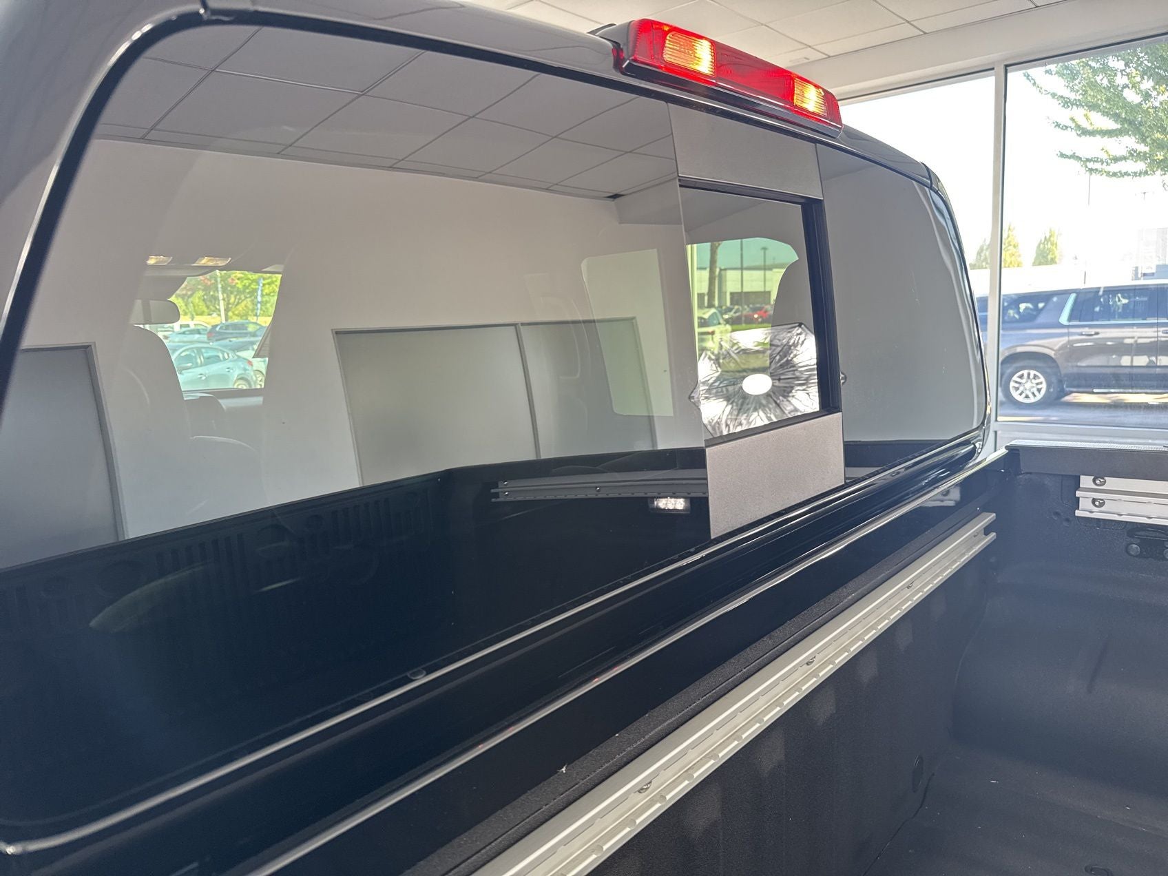 2025 Nissan Frontier PRO-4X 33'' ALL TERRAIN TIRES 17'' WHEELS, TINT