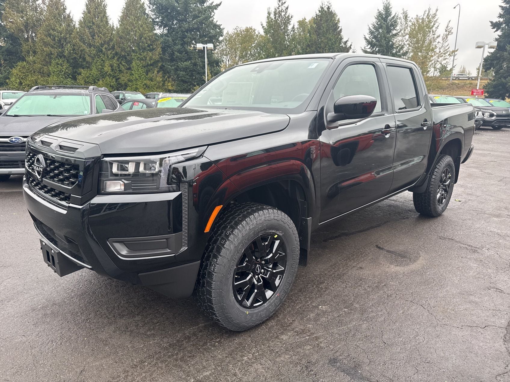 2026 Nissan Frontier SV DARK ARMOR EDITION