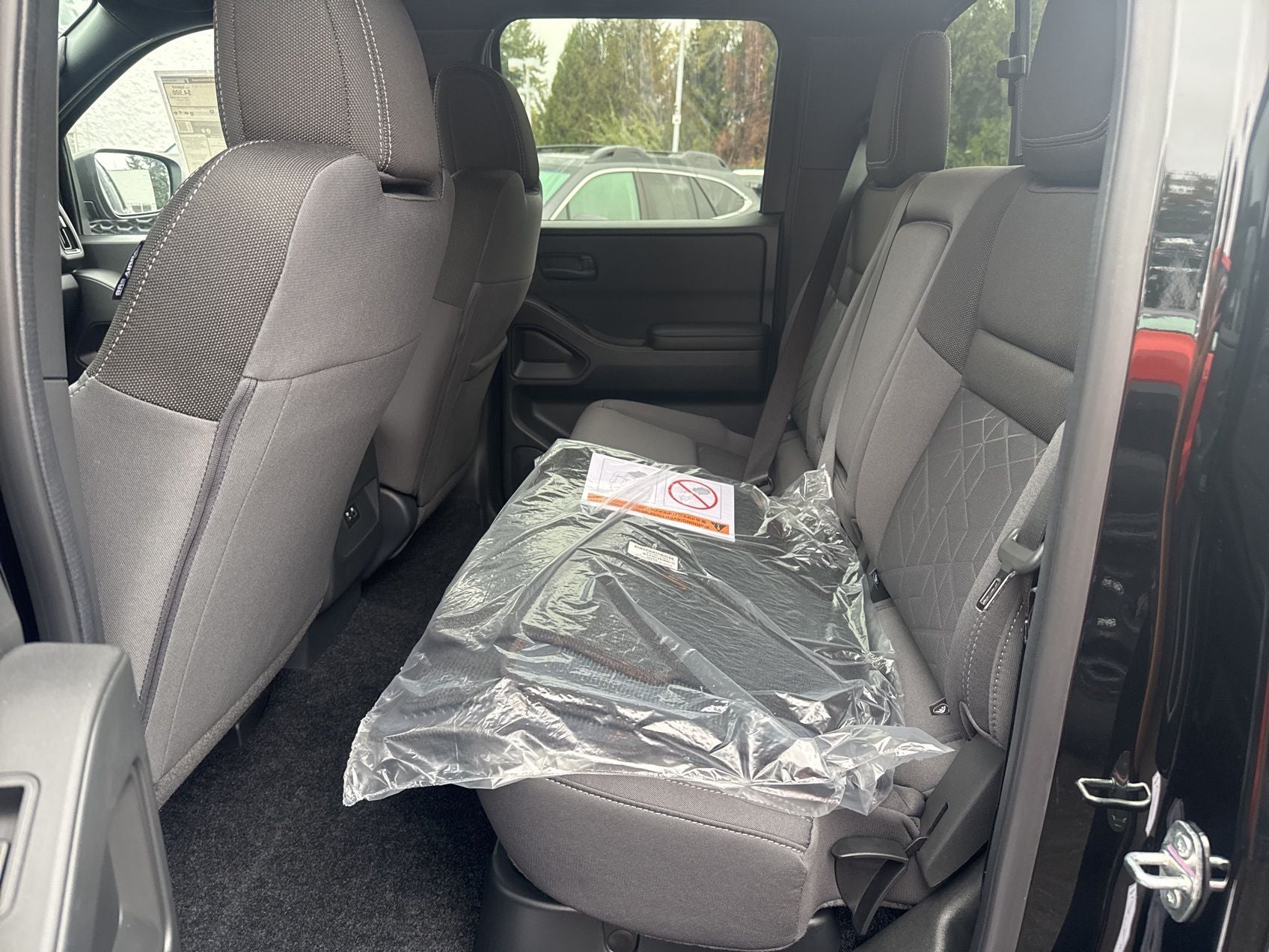 2026 Nissan Frontier SV DARK ARMOR EDITION