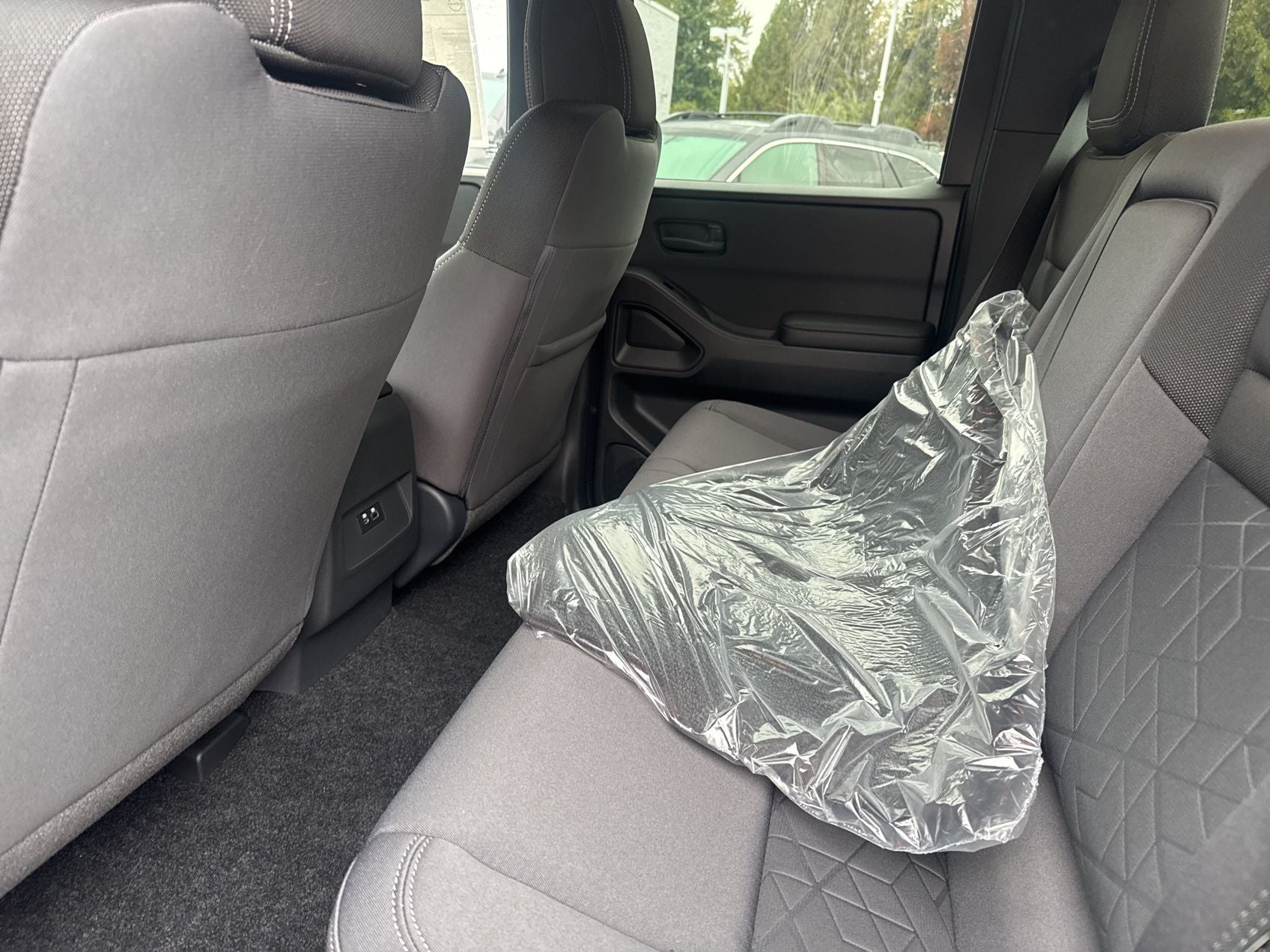 2026 Nissan Frontier SV DARK ARMOR EDITION