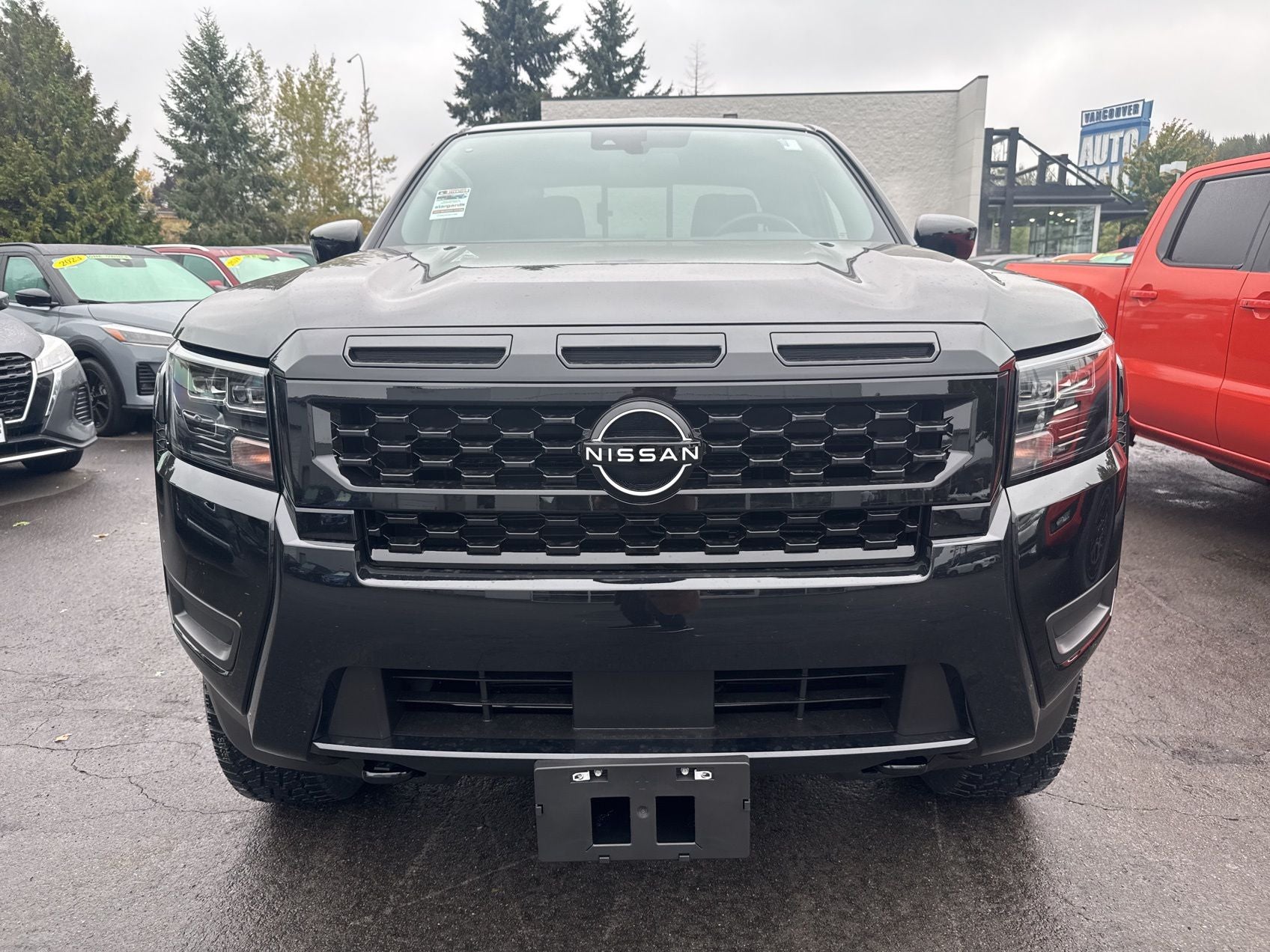 2026 Nissan Frontier SV DARK ARMOR EDITION