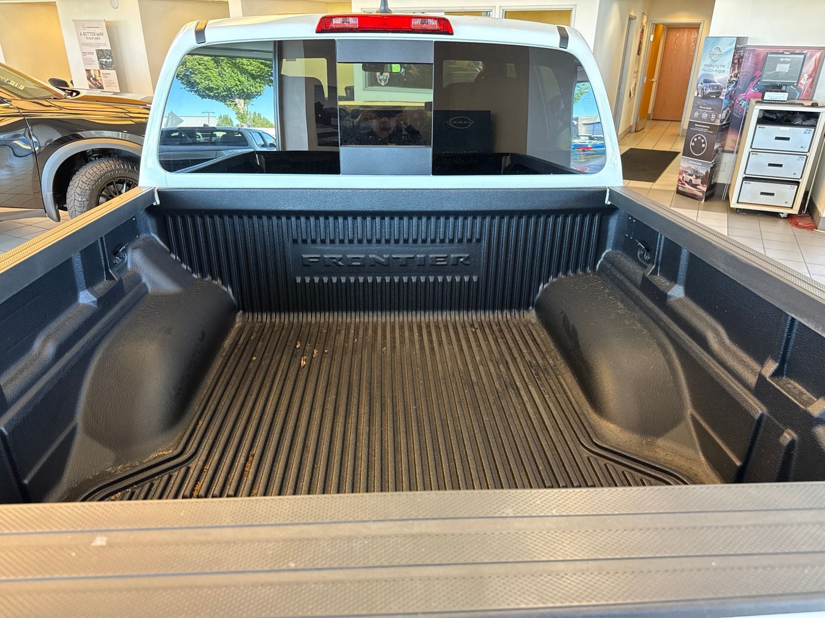 2026 Nissan Frontier PRO-4X 2'' LIFT 17 WHEELS TINT & TAIL PIPE