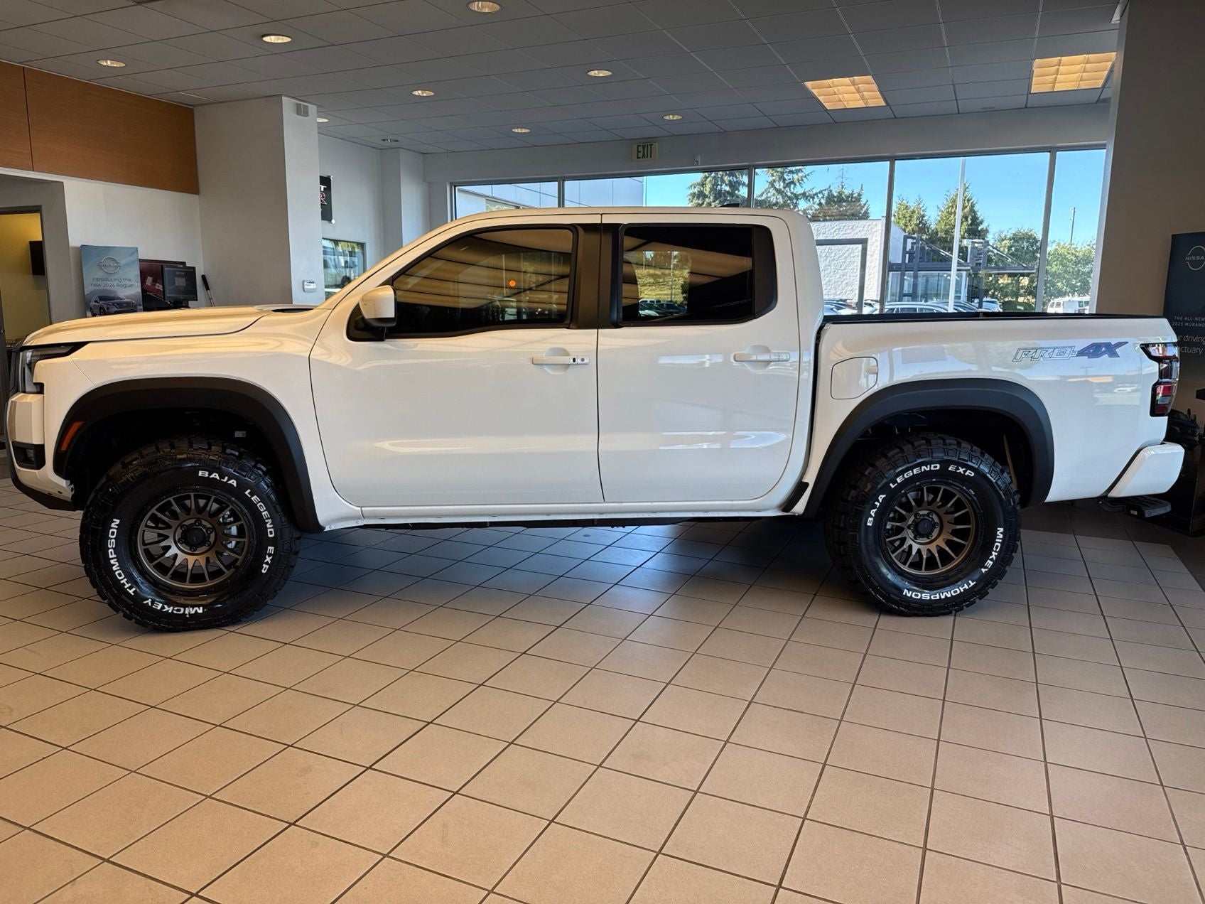 2026 Nissan Frontier PRO-4X 2'' LIFT 17 WHEELS TINT & TAIL PIPE