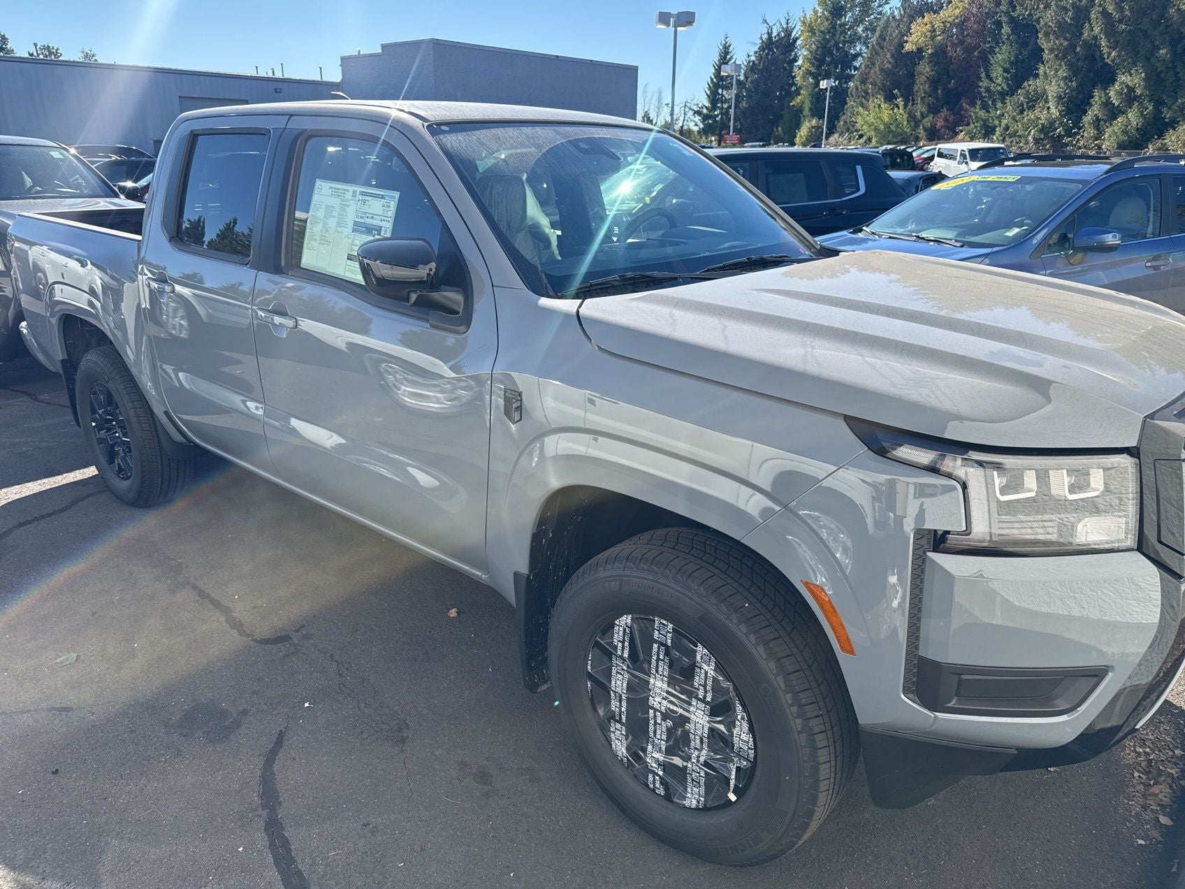 2026 Nissan Frontier SV DARK ARMOR EDITION
