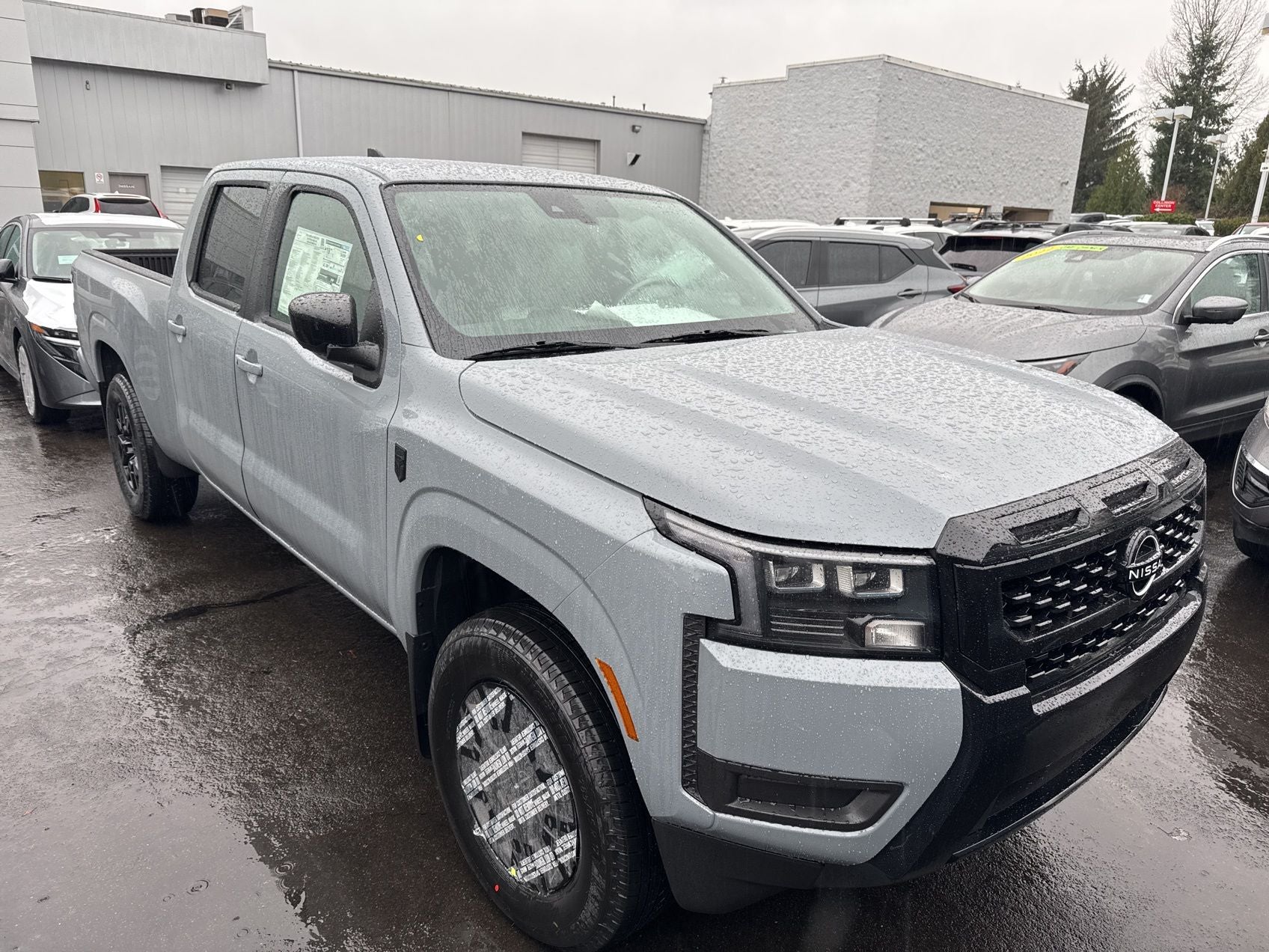 2026 Nissan Frontier SV