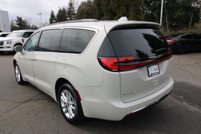 2021 Chrysler Pacifica Touring