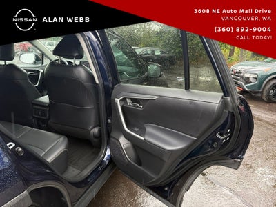 2022 Toyota RAV4 XLE Premium