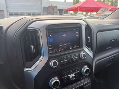 2022 GMC Sierra 1500 Limited SLT