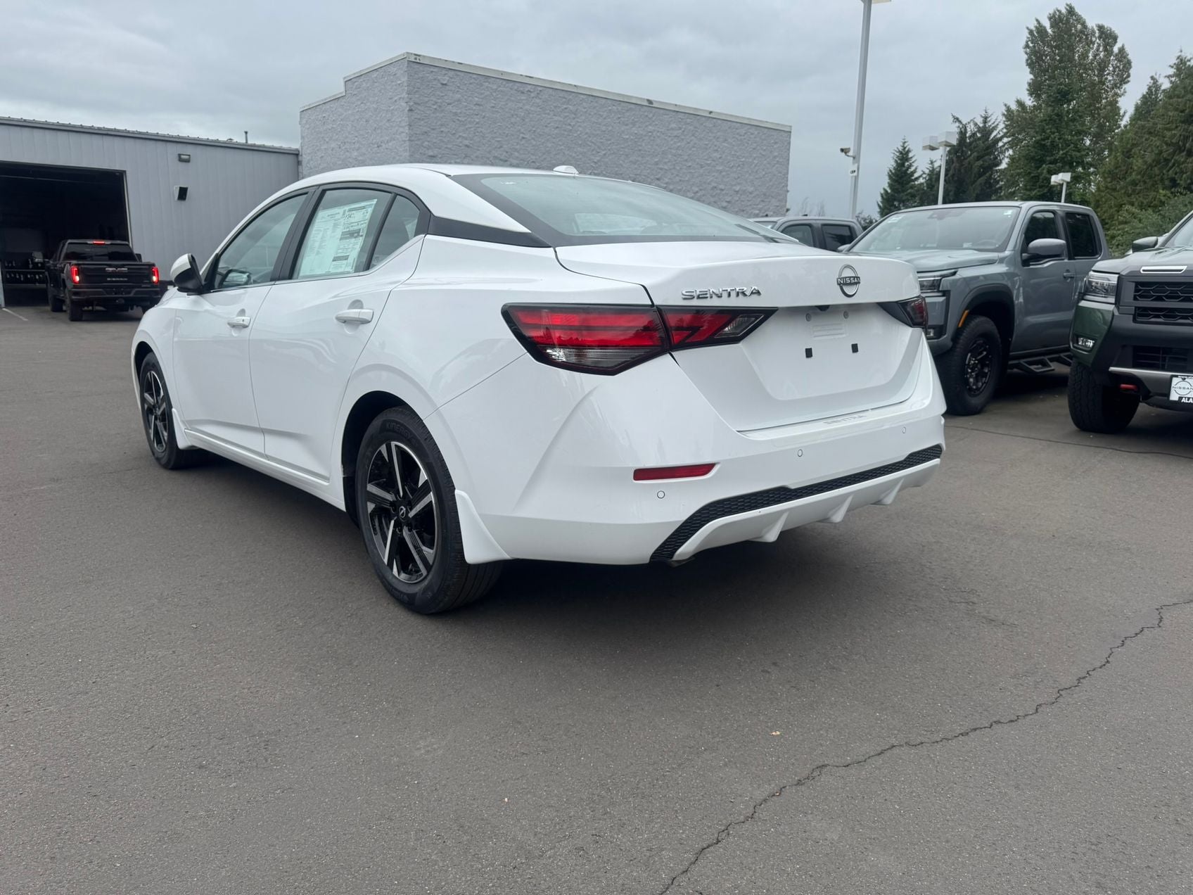 2025 Nissan Sentra SV