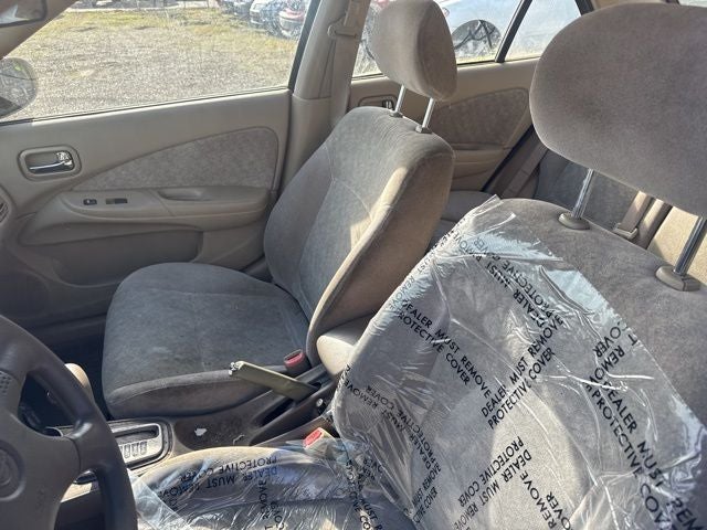 2002 Nissan Sentra GXE