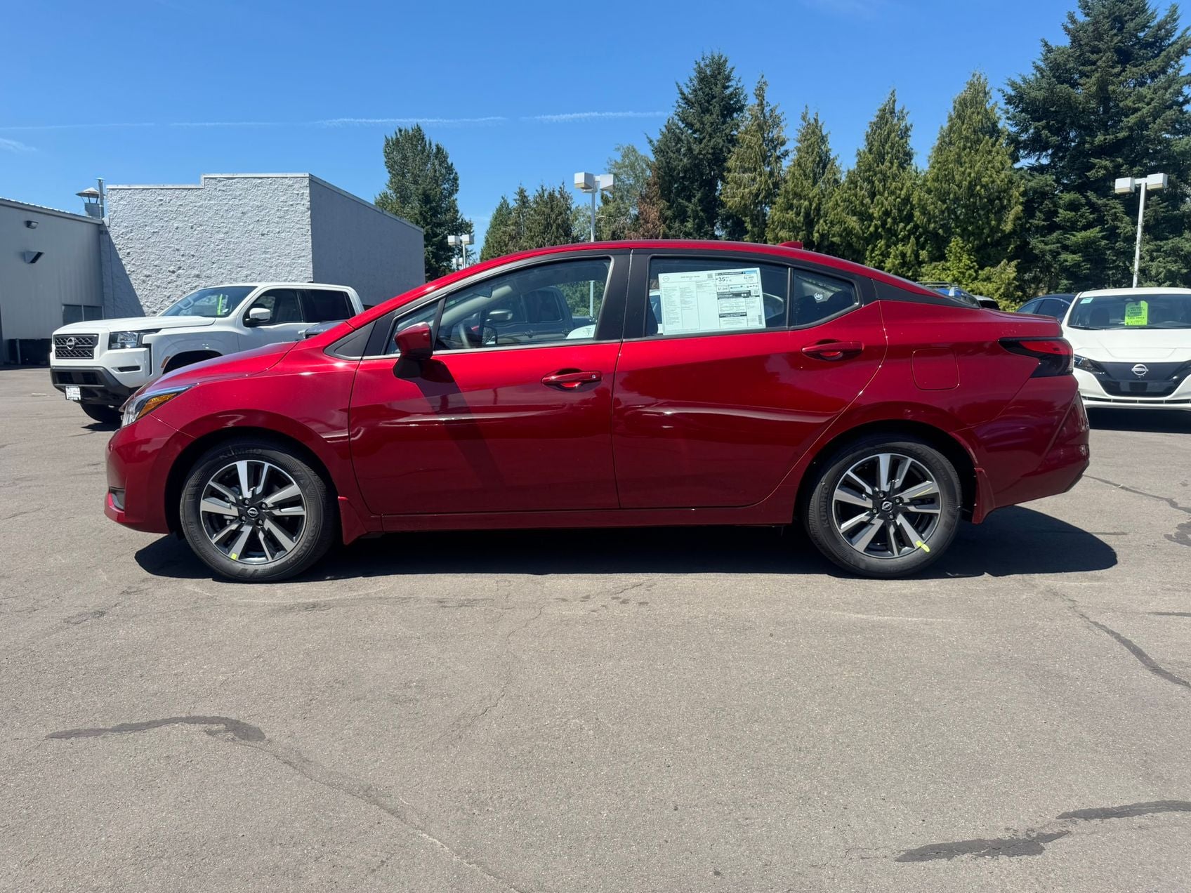 2025 Nissan Versa 1.6 SV
