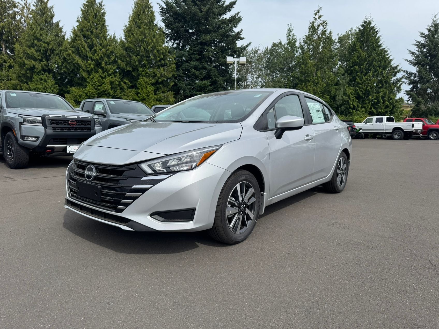 2025 Nissan Versa 1.6 SV