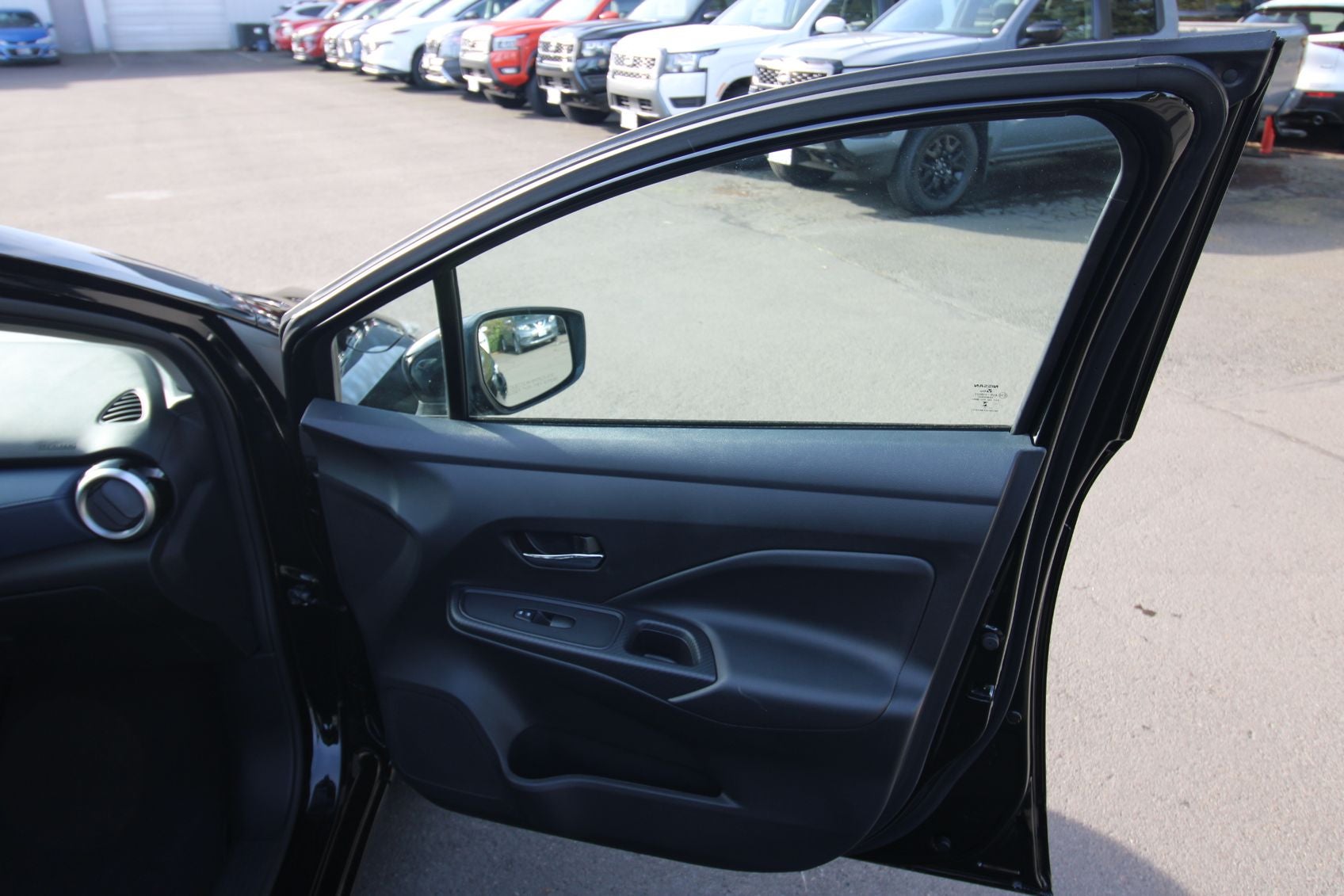 2025 Nissan Versa 1.6 SV Certified