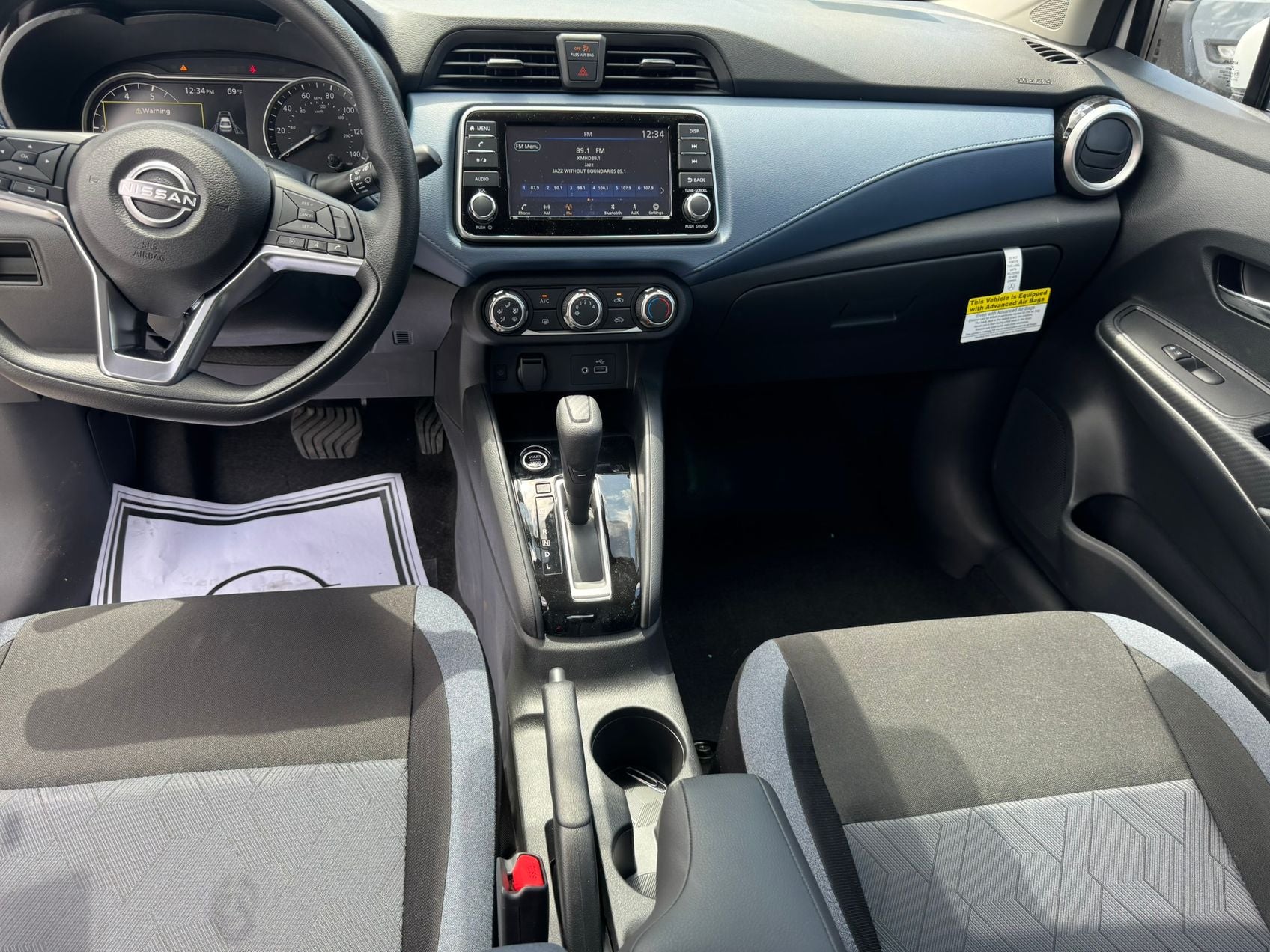 2025 Nissan Versa 1.6 SV