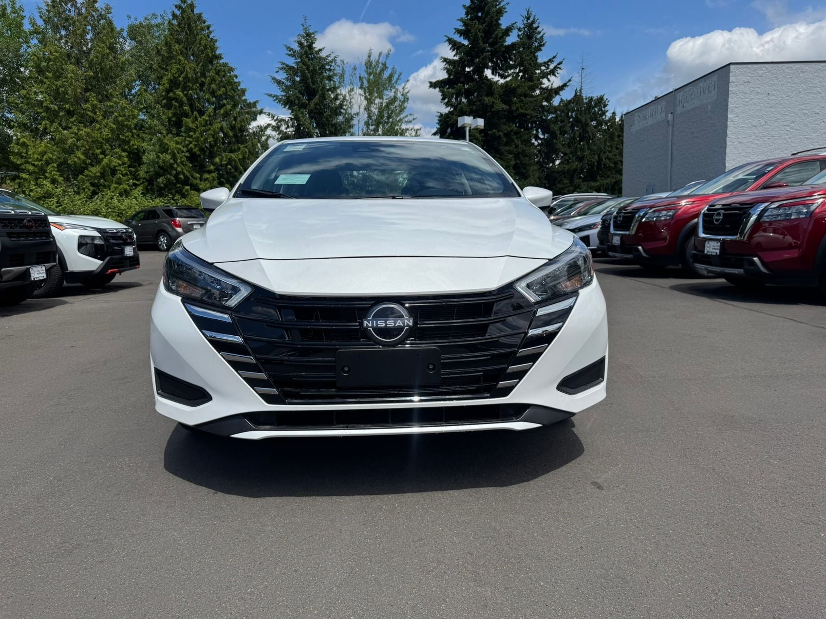 2025 Nissan Versa 1.6 SV