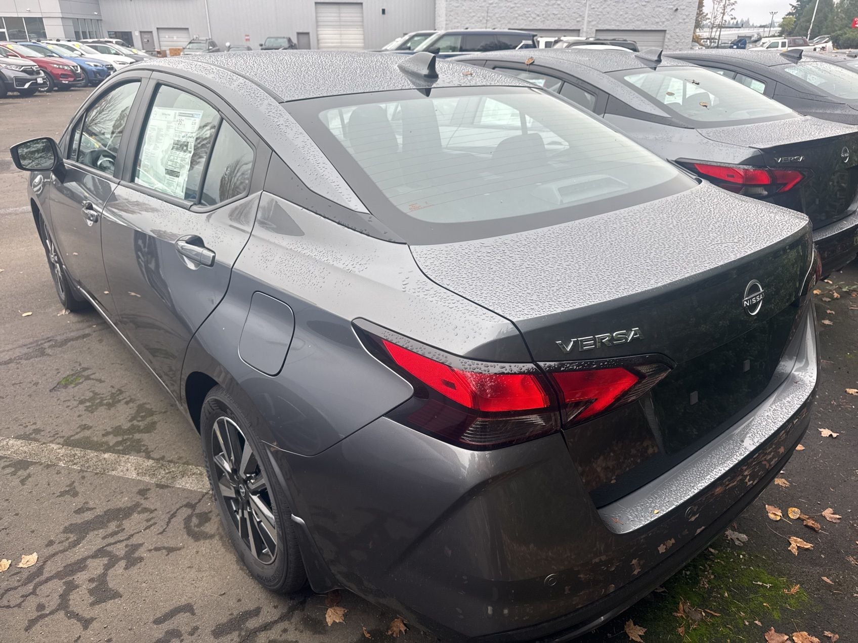 2025 Nissan Versa 1.6 SV