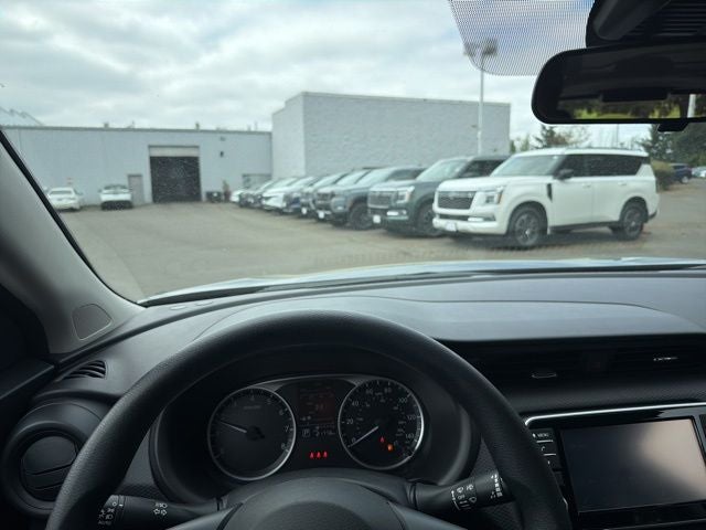 2024 Nissan Kicks S