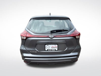 2024 Nissan Kicks S
