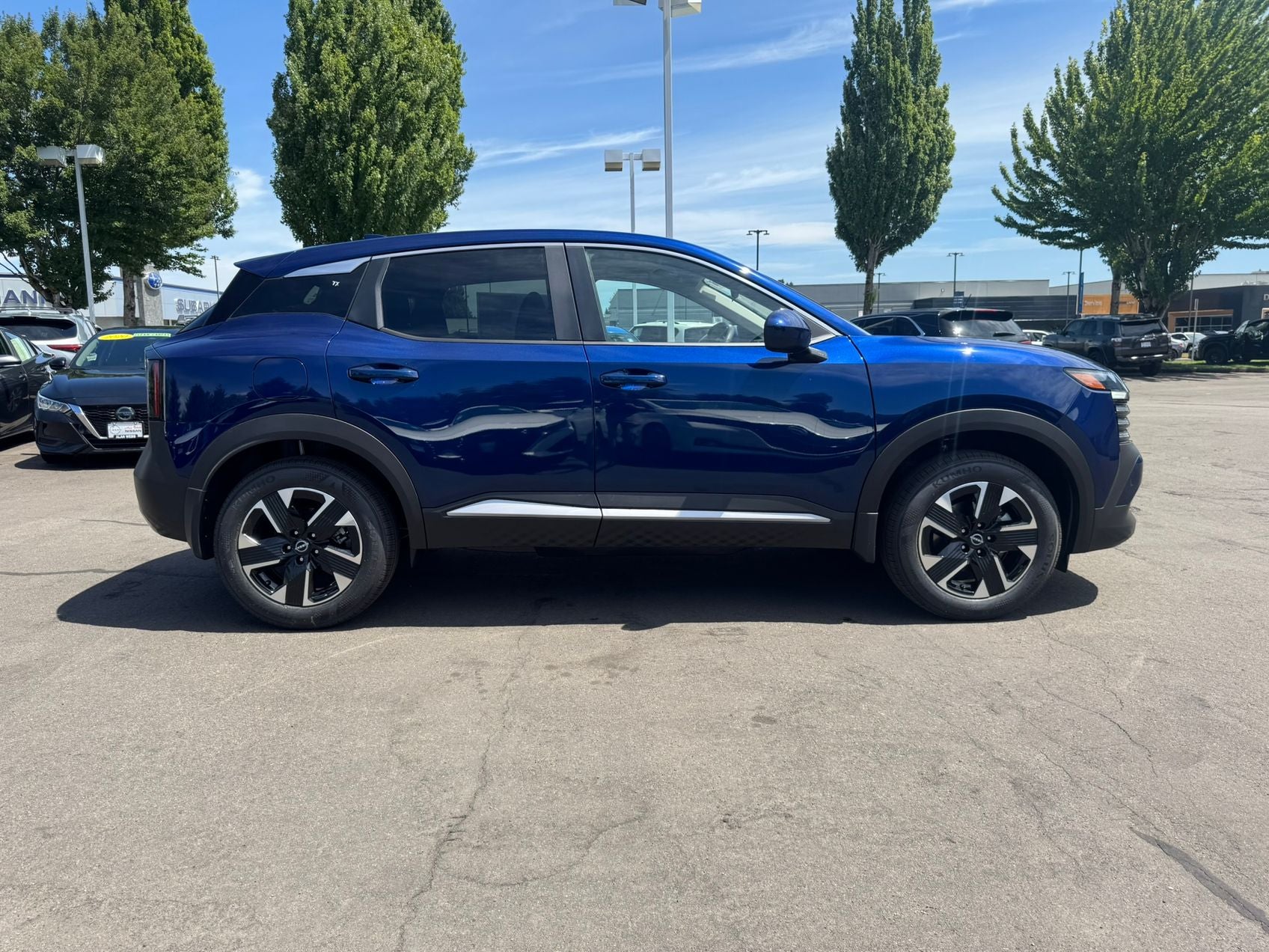 2025 Nissan Kicks SV