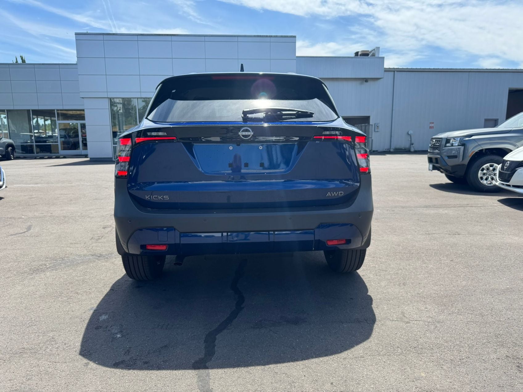 2025 Nissan Kicks SV