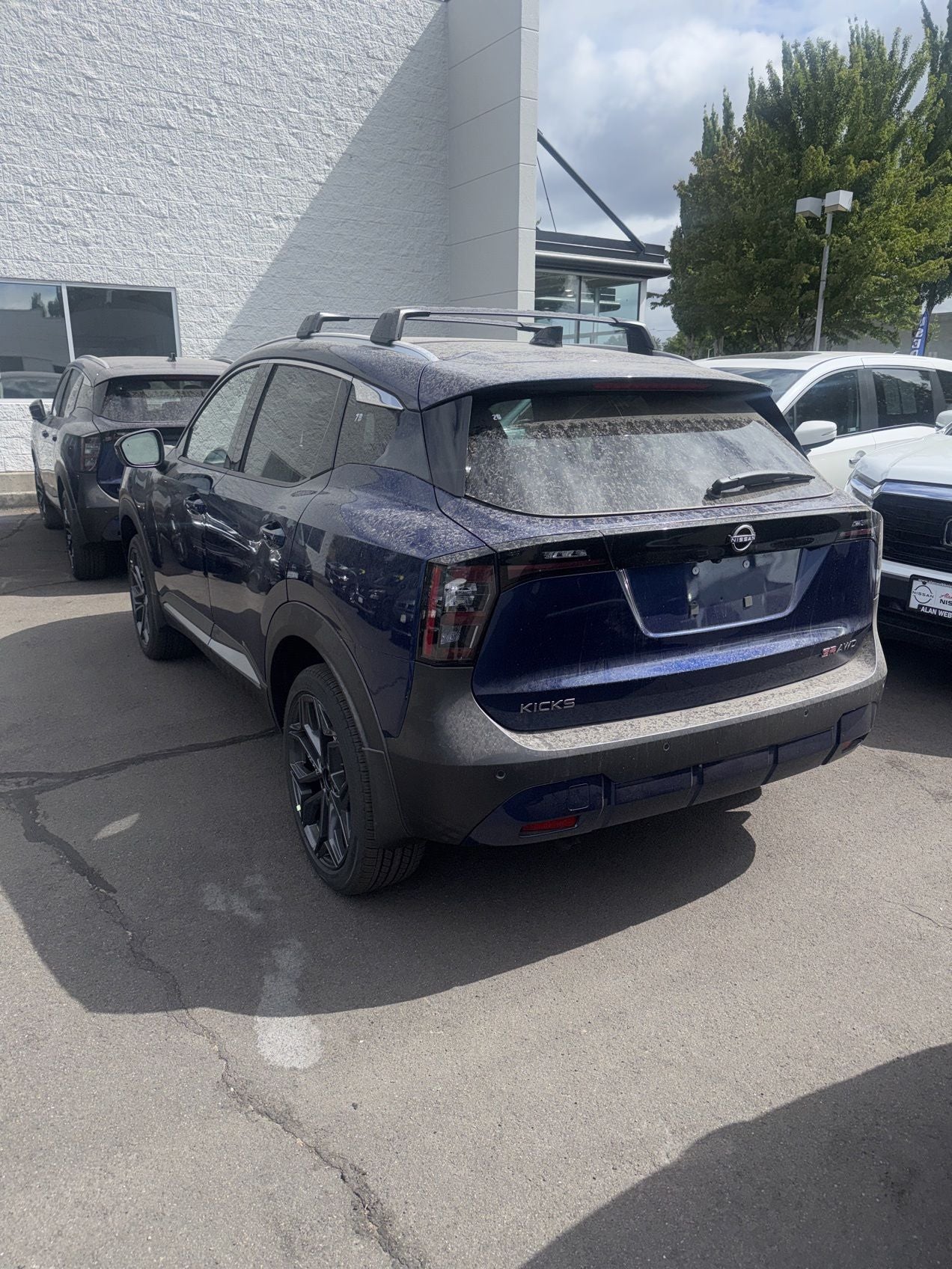 2026 Nissan Kicks SR