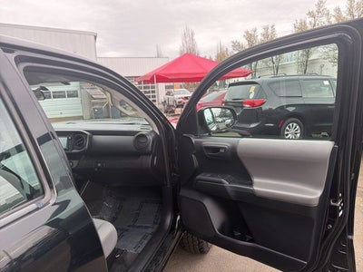 2016 Toyota Tacoma SR V6